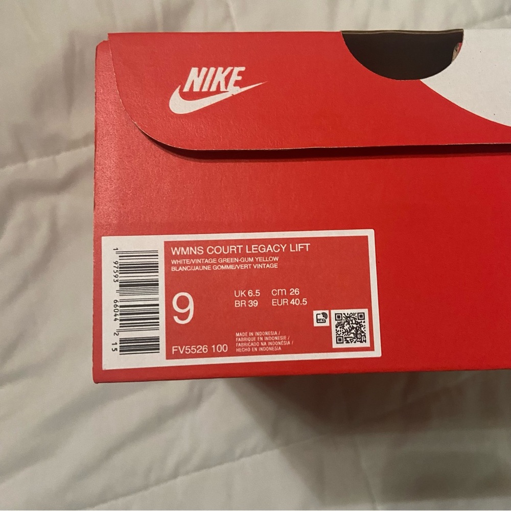 Nike Court Legacy Lift, Size 9 - Picture 4 of 4